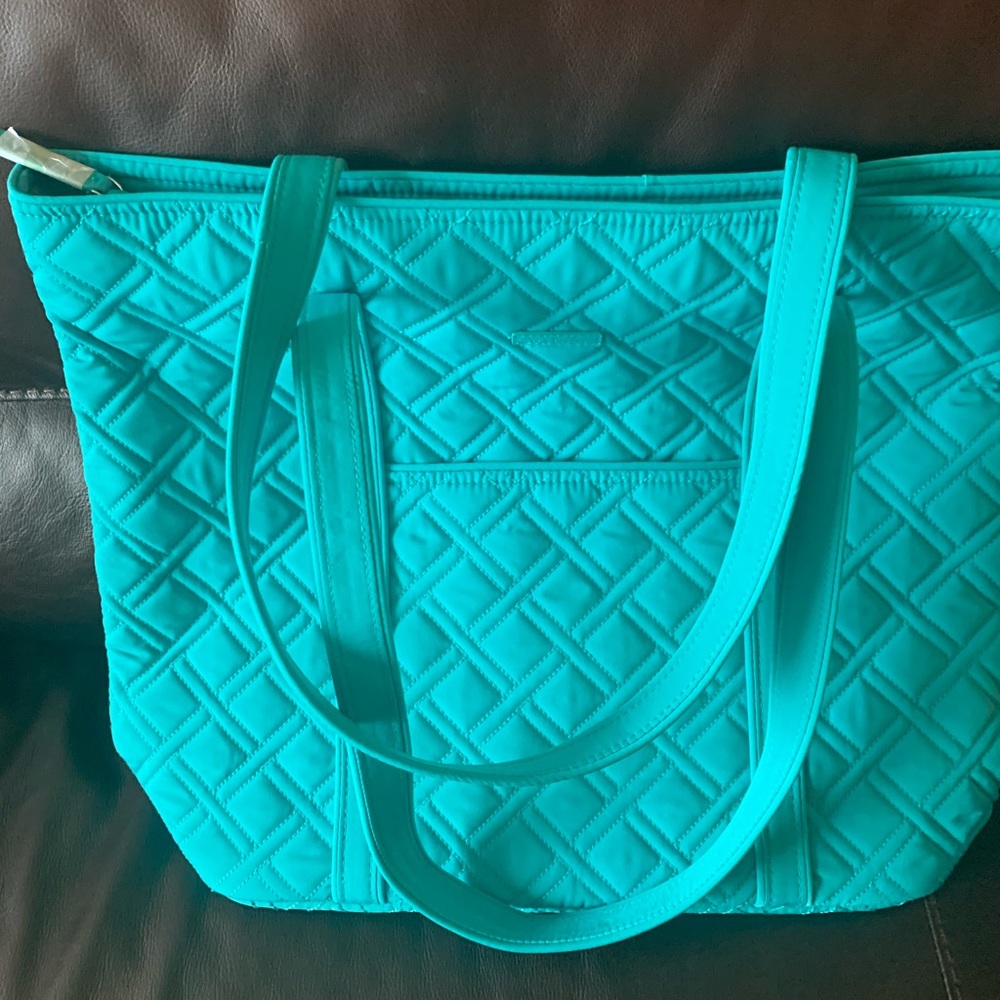 Vera Bradley Vera Tote Bag NWT